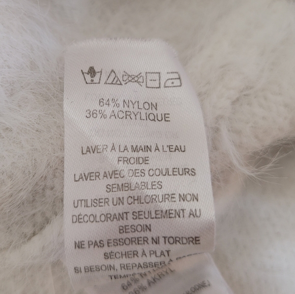 Anthropologie Shrinking violet - Picture 7 of 7